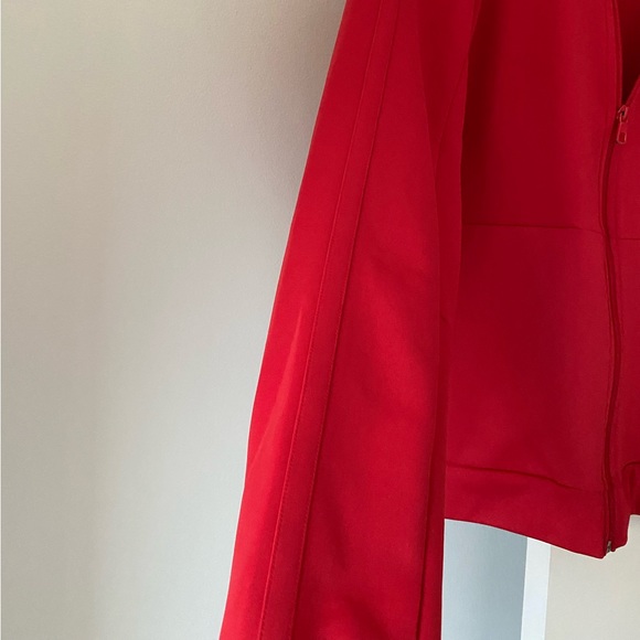 Red Jacket - Picture 2 of 7